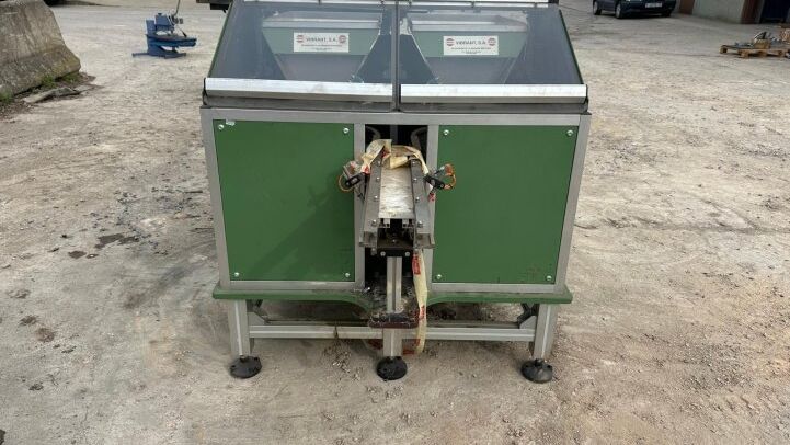 VIBRANT VIBRATORY FEEDER 2